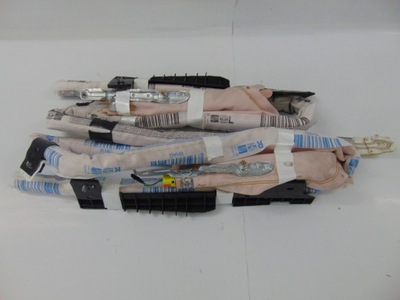 Шторка безопасности правая seat ibiza v 6f0 фото №1