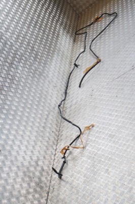 Шланг труба пабтрубок  mercedes w463/4 a4634709901 m63 фото №1