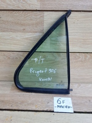 Peugeot 306 kombi стекло боковая дверь малый треугольник правая задняя оригинал фото №1