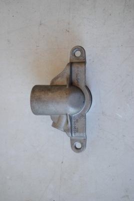 Кришка патрубок вентиляція картера a6420100131 фото №1