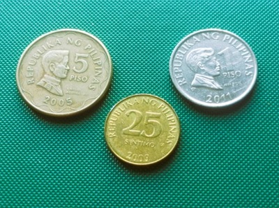 FILIPINY - Zestaw 3 monet 25 Centavos 1 5 Pesos z 2005 2009 2011 k1