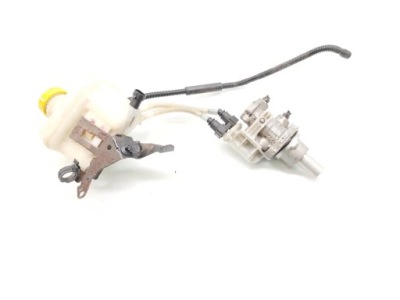 Alfa romeo mito головний циліндр гальма 1.4 бензин 70kw 95 hp 0204y24818 фото №1