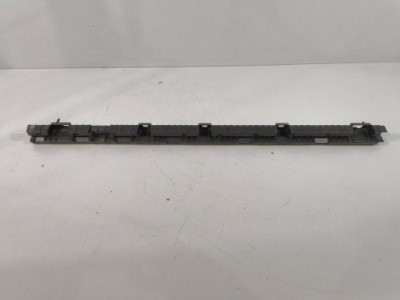 Volvo xc90 ii направляющая кронштейн порог правый задняя 32216526 фото №1