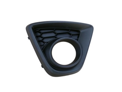 Решітка права бампера перед mazda cx5 12-15 фото №1