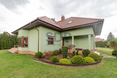 Dom, Kiełczów, Długołęka (gm.), 260 m²