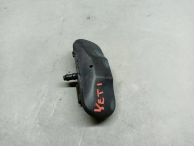 Насадка распылителя skoda yeti фото №1