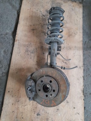 Поворотный кулак левая амортизационная стойка skoda fabia ii 1,4 tdi фото №1