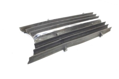 Решётка радиатора mercedes-benz sl r107 1078881623 3.8l бензиновый 150kw 1982 фото №1