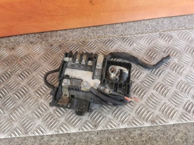 Коробка запобіжників клема opel corsa e 13491093 фото №1