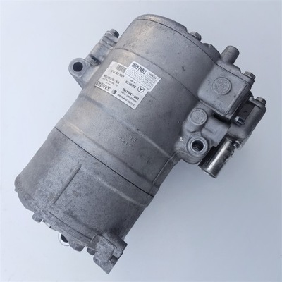 Mercedes w205 компрессор кондиционера a0008301901 фото №1