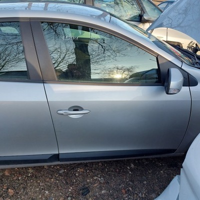 Renault fluence 5d sedan двері праве передні код лакофарбового покриття ted69 фото №1