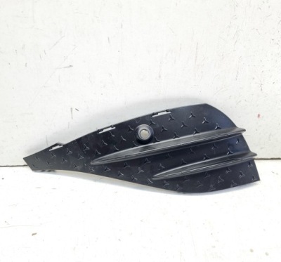 Mercedes cle 236 amg решітка решітка радіатора бампера перед передня ліва фото №1