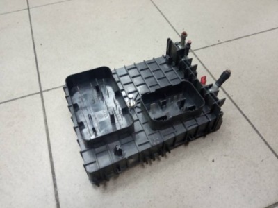 Коробка предохранителей bsi a3 8p 1k0937124d фото №1