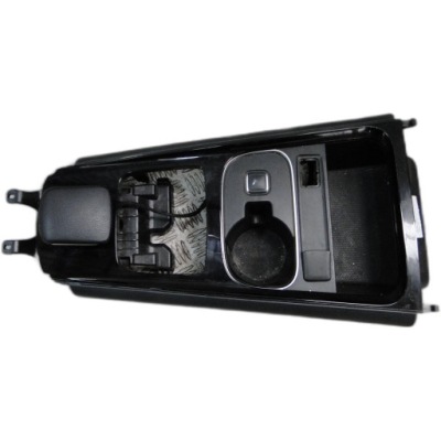 Панель панель  средняя mercedes b klasa w247 a1679054700 фото №1