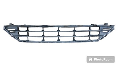 Решётка средняя бампера перед volvo xc60 ii фото №1