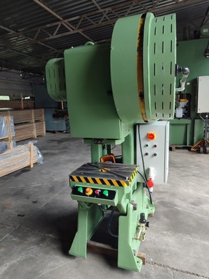 PRASA MIMOŚRODOWA PE 25