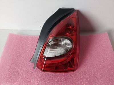 Renault twingo ii lift лампа права задня задня фото №1