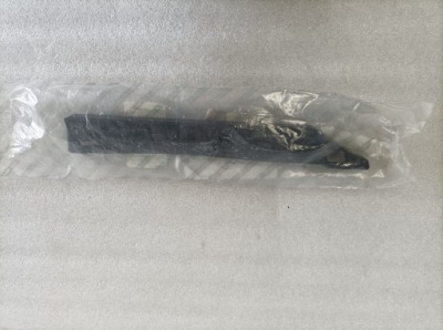 Alfa romeo giulietta 2013- напрямна бампера правий фото №1