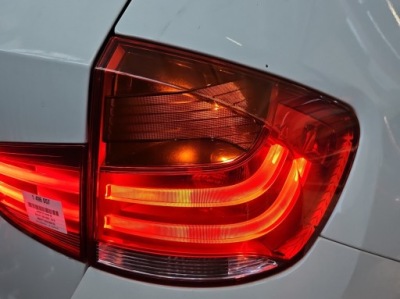 Лампа задняя правая lci lift наружная w крыло led bmw x1 e84 оригинальный номер 2990110 фото №1