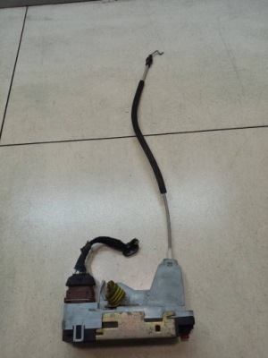 Замок двері правий задня peugeot 307 2.0 hdi 4 pin фото №1