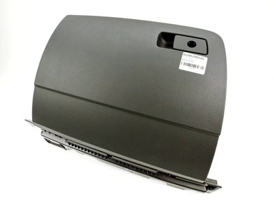 Бардачок консолі пасажира vw pasat b8 3g2857097ac фото №1