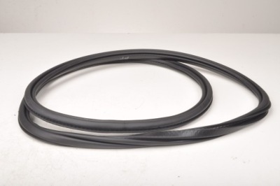 V60 ii прокладка дверь правый задняя 32229227 2020r фото №1