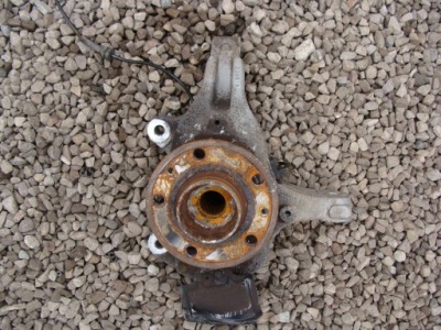 Поворотний кулак права renault laguna iii 2.0 dci 400150006r фото №1