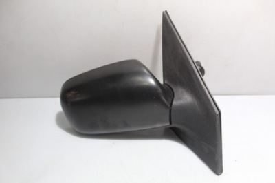 Зеркало правое toyota yaris i фото №1