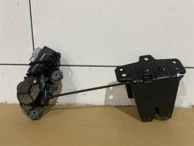 Volvo xc90 ii замок доводчик кришки багажника 31349975 фото №1