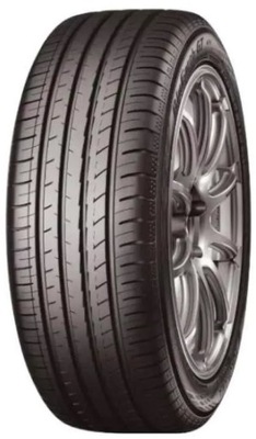 4x Yokohama BluE-GT AE51 205/50R17 93 W RPB фото