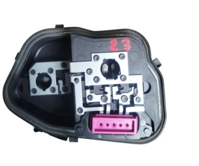 Вкладиш лампи задній правий renaul megane iii hb хетчбек 89076150 фото №1