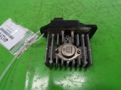 Volvo v40 рестайлінг  резистор 30864189 фото №1