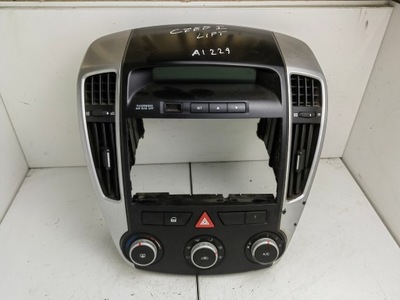 Панель кондиціонера дисплей рамка kia ceed i lift 09-12 фото №1