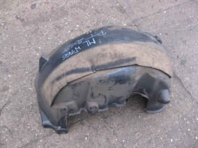 Mercedes ml w166 3.0 cdi 12r підкрилок правий задня a1668841422 фото №1