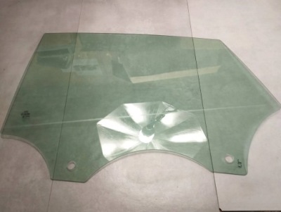 Audi a5 sportback 8t скло ліва задня 2016 фото №1