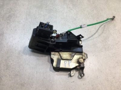 Замок двері правий перед bmw 5 e39 525 tds 4 pin фото №1