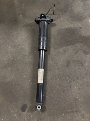 Alfa romeo stelvio амортизатор задний 50553943 фото №1