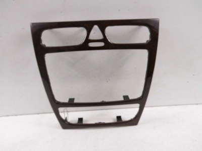Mercedes c w203 консоль рамка радіо 2036805239 фото №1