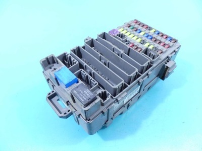 Коробка предохранителей honda cr-v iii 2.2 i-dtec фото №1