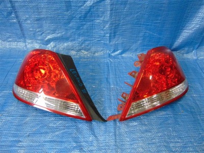 Honda legend iv лампа права задня демонтаж фото №1