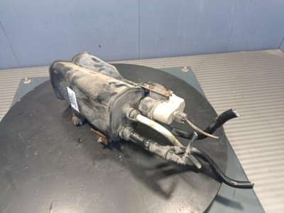 Bmw e90 3.0b фільтр вугільний фото №1