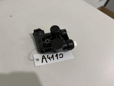 Bmw g20 g30 g01 g05 термостат 8678822 фото №1