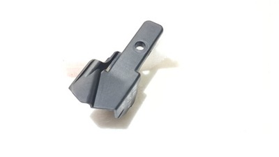 Kia rio iv кронштейн фара правого фото №1