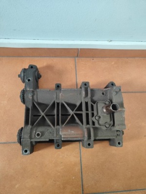 Mercedes w203 w204 w211 насос оливи масляна r2710340203 1.8k фото №1