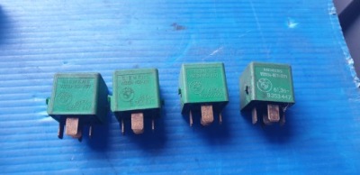 Bmw e36 реле 8353447 фото №1