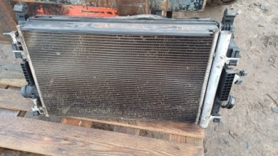 Радіатор комплект opel zafira c lift 2.0cdti 170ps b20dth автоматична коробка передач фото №1