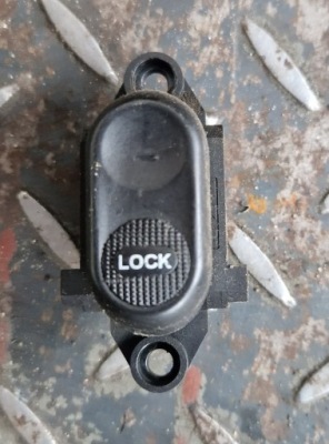 Переключатель стекло правый перед pt cruiser фото №1