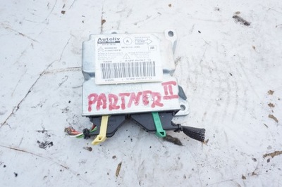 Датчик air bag 9665558380 peugeot partner 2 ii фото №1