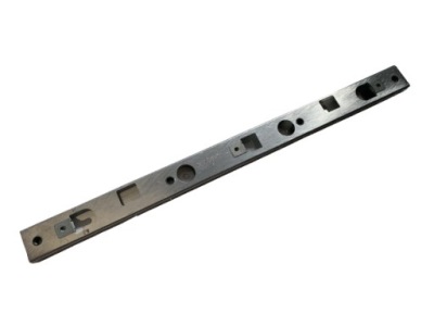 Mercedes кронштейн балка cle 236 w236 a2065203800 фото №1