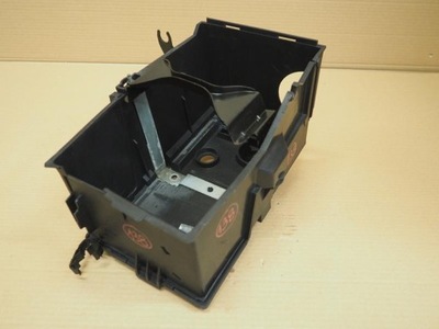 Основа акумулятор корпус захист volvo c30 фото №1